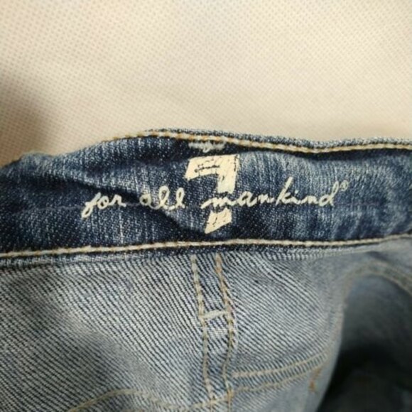 7 For All Mankind DOJO Capri Cropped Jeans Women Size 28 Light Wash Rip Distress - Picture 7 of 10